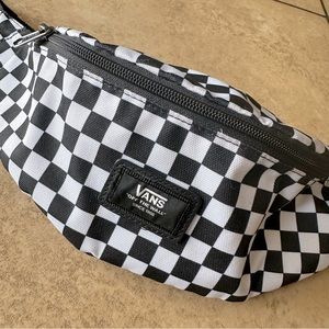 Vans off the wall fanny pack